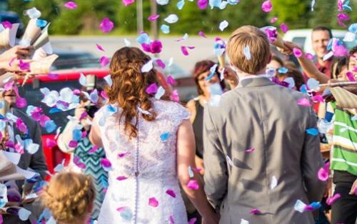 Économiser sur l’organisation de votre mariage : 20 astuces pour un budget maîtrisé