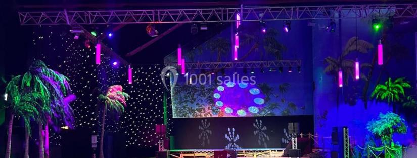 Location de salle à Paris : l'écrin parfait pour un événement commémoratif