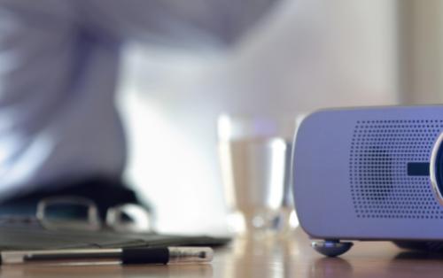Top des innovations technologiques dans les salles professionnelles en 2025