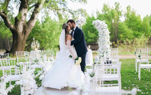 Salle de mariage avec hébergement à Marseille : 3 lieux pour un week-end de noces complet