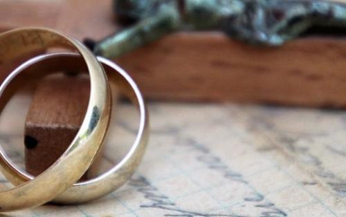 Mariage religieux : peut-on choisir son curé et comment le trouver ?