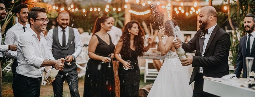 Se marier en toute intimité, ça vous dit ?