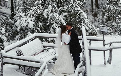 Se marier en plein hiver : des conseils pour vivre un moment convivial et c