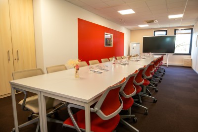 Centre d'Affaires OBC - Salle de réunion Corail