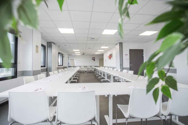 Espace Entreprise Garosud - Salle Solea 100