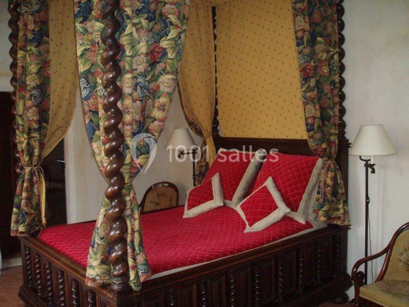 Location salle Saint-Loup-Lamairé (Deux-Sèvres) - Château De Saint Loup #12