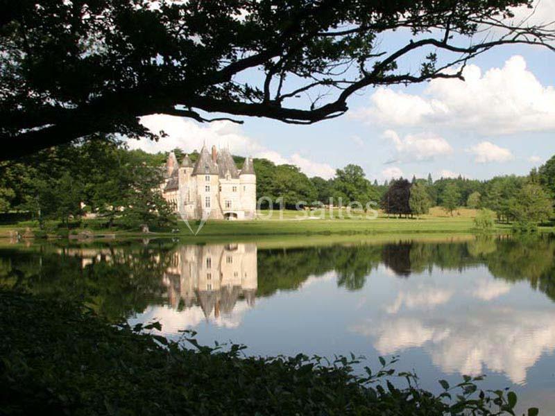 Location salle Oizon (Cher) - Château De La Verrerie #1