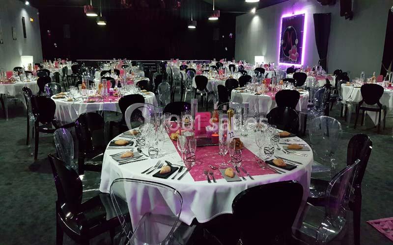 Location salle Saint-Saturnin-lès-Avignon (Vaucluse) - Le Monopolis #1