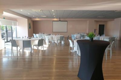 Location salle Grasse (Alpes-Maritimes) - Le Cube Récéptions #83