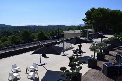 Location salle Grasse (Alpes-Maritimes) - Le Cube Récéptions #83