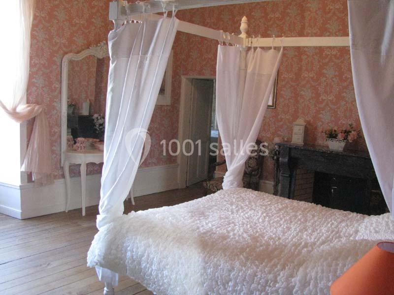 Location salle Saint-Genès-du-Retz (Puy-de-Dôme) - Des Roses et des Tours #19