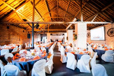 L'allée d'érables en automne