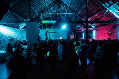 L'allée d'érables en automne