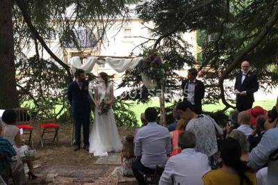 Plan du Château d'Anjou montrant la disposition des salles, incluant théâtre, salons et salle de bal.