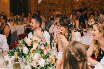 Plan du Château d'Anjou montrant la disposition des salles, incluant théâtre, salons et salle de bal.