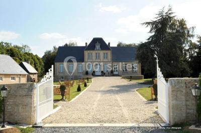 Manoir De Chivré Manoir De Chivré