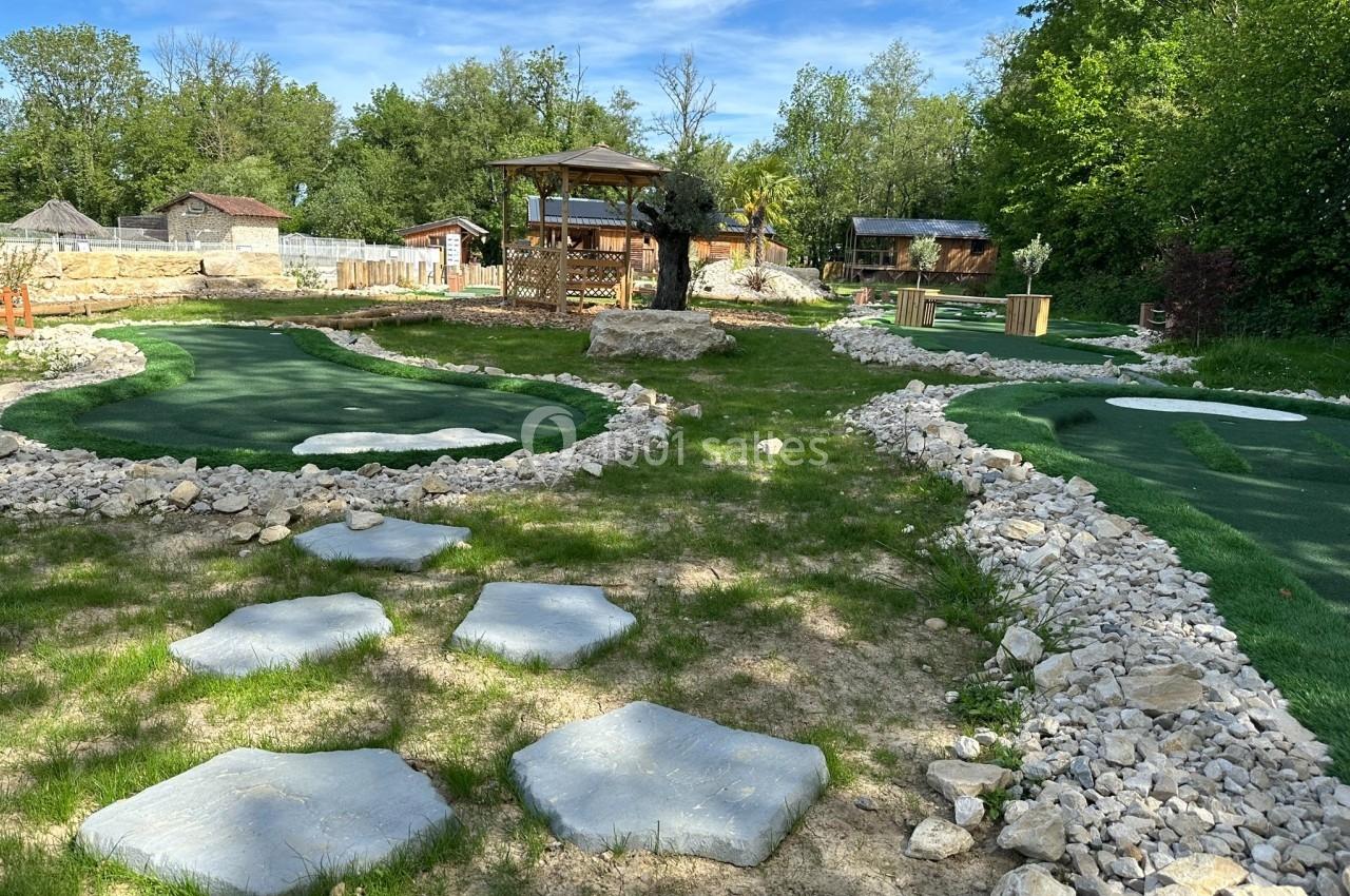 Mini golf Ain Domaine de la Dombes Activités team building