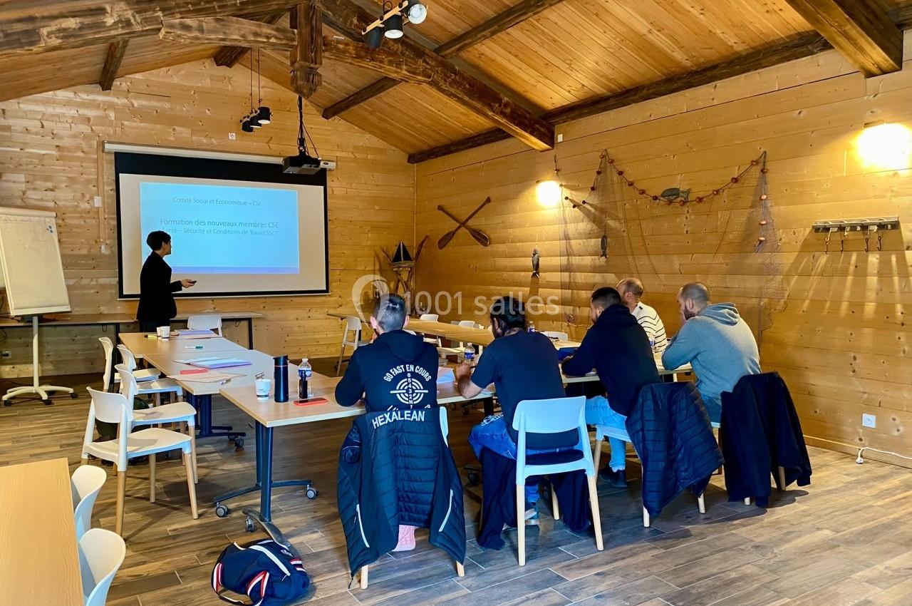 Salle séminaire du Domaine de la Dombes Ain