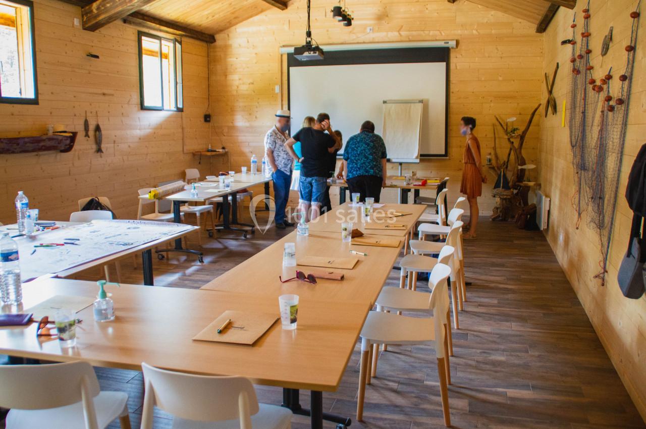 Salle séminaire du Domaine de la Dombes Ain (en U)