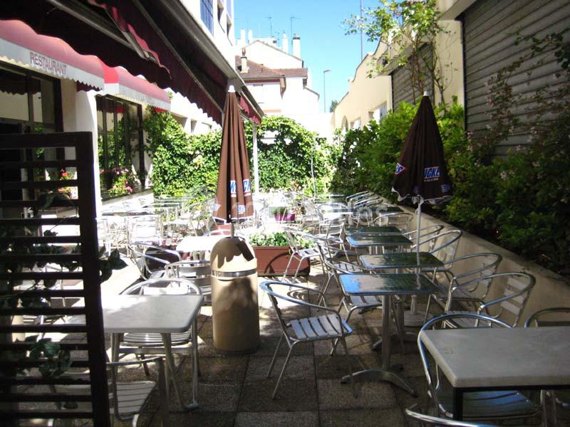 Café Sur Seine à IvrysurSeine (94200) Location de salle pour mariage
