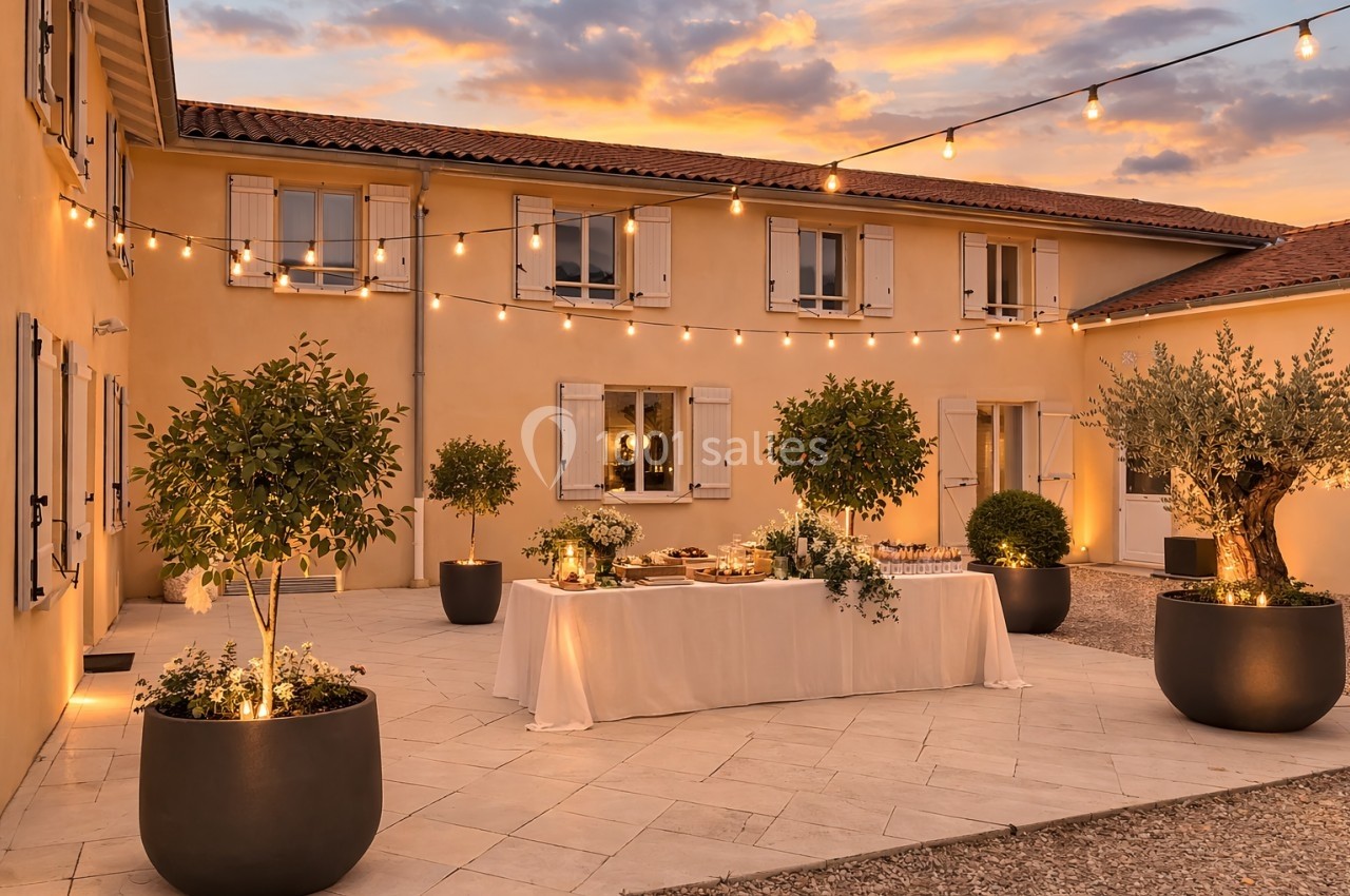 Location salle Belleville-en-Beaujolais (Rhône) - Domaine de La Noiseraie #1