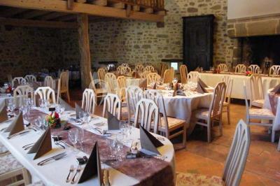 Location salle Saint-Dier-d'Auvergne (Puy-de-Dôme) - Château Des Martinanches #24