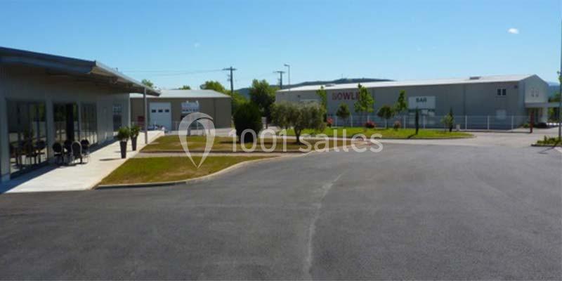 Location salle Villeneuve (Alpes-de-Haute-Provence) - Restaurant Du Bowling #2