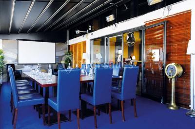 Le Yacht Club Le Yacht Club