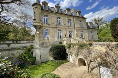 Domaine du Château de Précy Domaine du Château de Précy