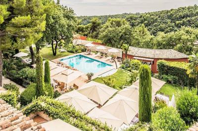 Hôtel Le Cantemerle **** Hôtel Le Cantemerle ****