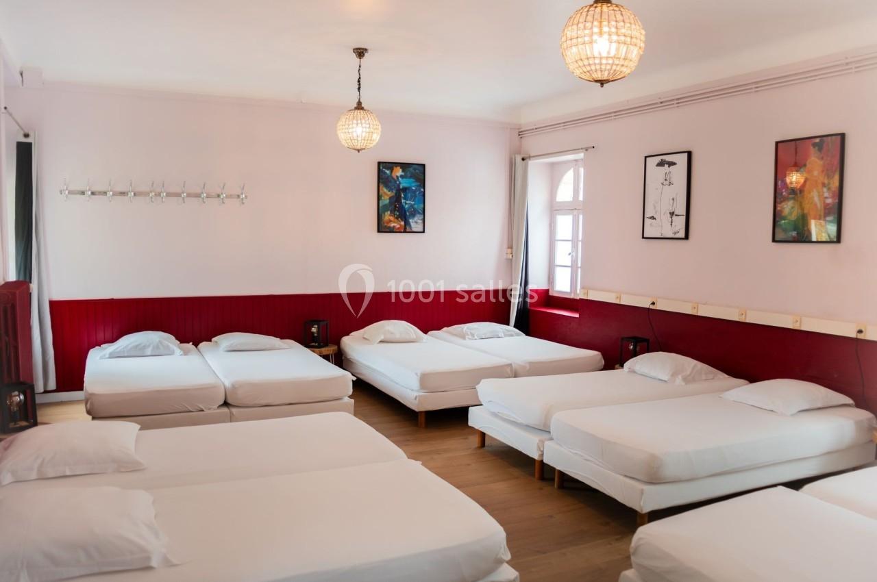 dortoir de 10 personnes