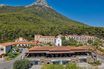 Domaine des Gueules Cassées Domaine des Gueules Cassées