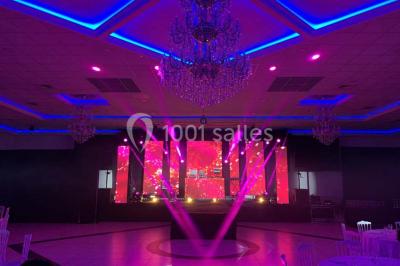 Logo en noir et blanc avec le mot ’Elysée’ en écriture cursive, accompagné de cinq étoiles au-dessus.