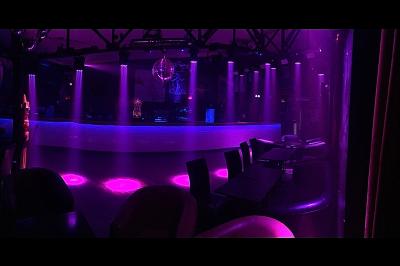 Carte montrant un itinéraire entre Nanterre et Neuilly-sur-Seine avec des routes principales et des points de repère.