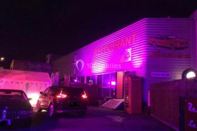 Carte montrant un itinéraire entre Nanterre et Neuilly-sur-Seine avec des routes principales et des points de repère.