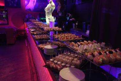 Carte montrant un itinéraire entre Nanterre et Neuilly-sur-Seine avec des routes principales et des points de repère.