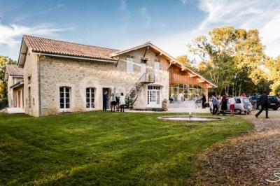 Domaine des Charmilles Domaine des Charmilles