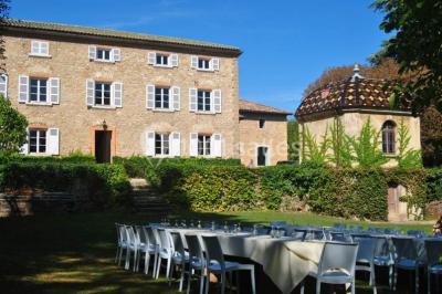 Miniature Location salle Limas (Rhône) - Le Prieuré De Limas #6 Location salle Limas (Rhône) - Le Prieuré De Limas #17