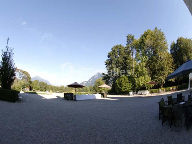 Le Château De Saintsixt à SaintSixt (74800) Location de salle pour