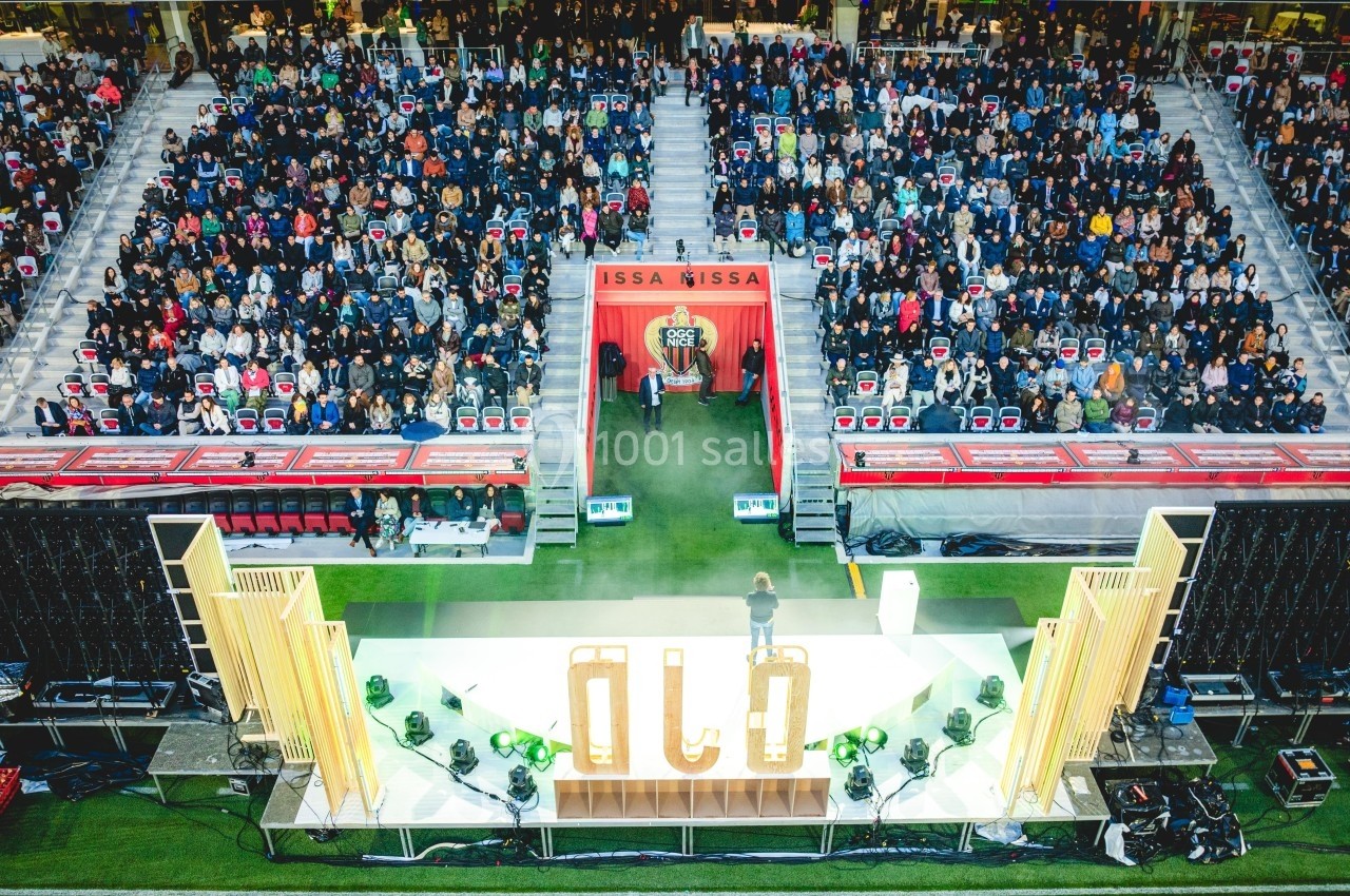 Plénière en tribunes