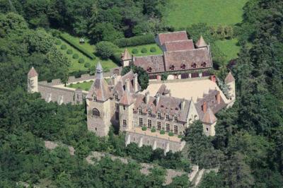 Château de Peufeilhoux Château de Peufeilhoux