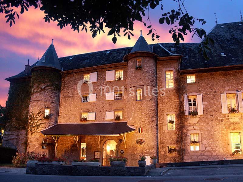 Location salle Challes-les-Eaux (Savoie) - Château Des Comtes De Challes #1