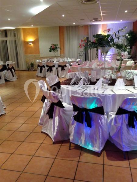 Location salle Plan-de-Cuques (Bouches-du-Rhône) - Hôtel Restaurant Le César #2
