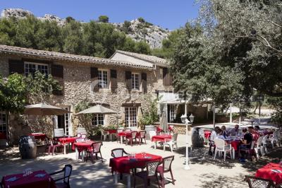 Location salle Salon-de-Provence (Bouches-du-Rhône) - Domaine De Roquerousse #21