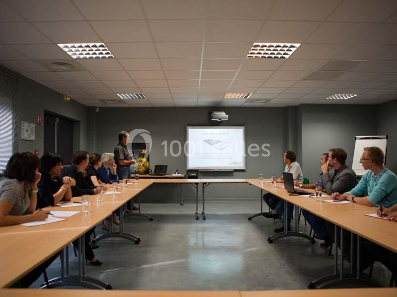 Location salle Pierrelatte (Drôme) - Salle Ellip6 #6 Location salle Pierrelatte (Drôme) - Salle Ellip6 #6