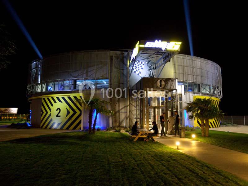 Location salle Pierrelatte (Drôme) - Salle Ellip6 #8 Location salle Pierrelatte (Drôme) - Salle Ellip6 #8