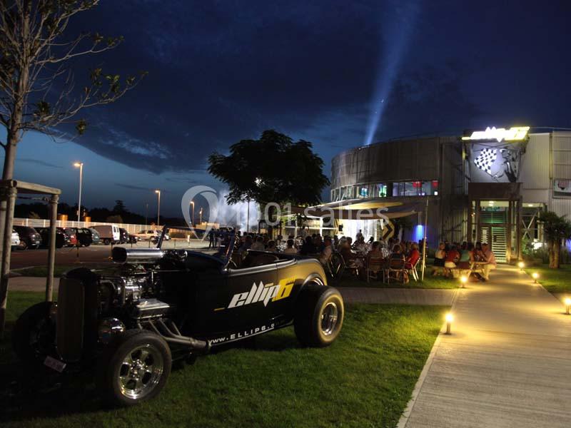 Location salle Pierrelatte (Drôme) - Salle Ellip6 #16 Location salle Pierrelatte (Drôme) - Salle Ellip6 #16