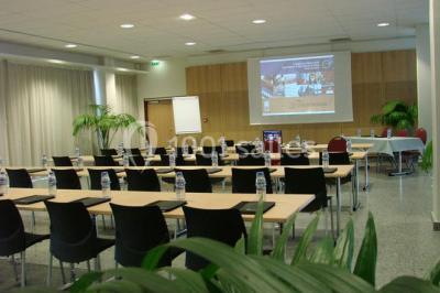 Location salle Dinan (Côtes-d'Armor) - Centre Des Congrès De Dinan #20