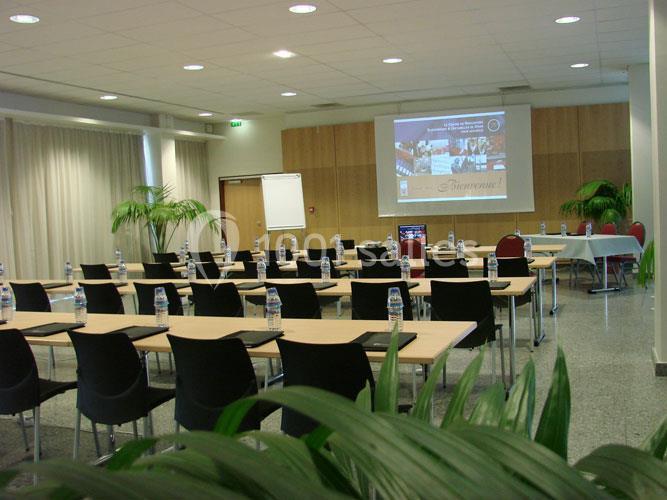 Location salle Dinan (Côtes-d'Armor) - Centre Des Congrès De Dinan #13