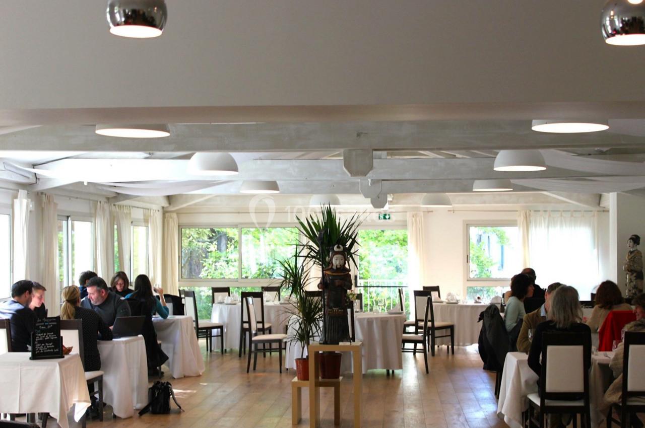 Location salle Auriol (Bouches-du-Rhône) - Château de Montvert #1